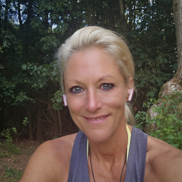 Frau Kerstin Terwort